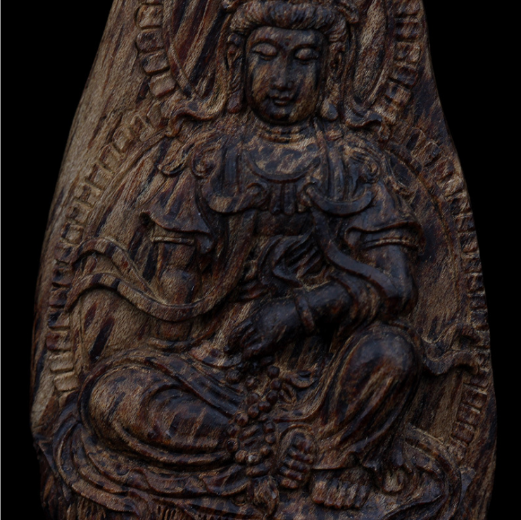 達拉干沉香觀音吊墜老料雕件 達拉干沉香吊墜老料觀音雕件