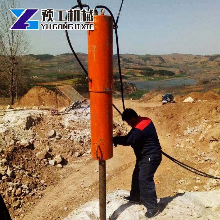 巖石劈裂機銷售電話多少  供應巖石劈裂機銷售電話多少