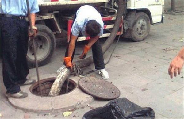 北滘下水道疏通器   報(bào)價(jià)  哪家好 專業(yè)放心，質(zhì)量有保證 樂(lè)從下水道疏通器 樂(lè)從下水道疏通器哪家好