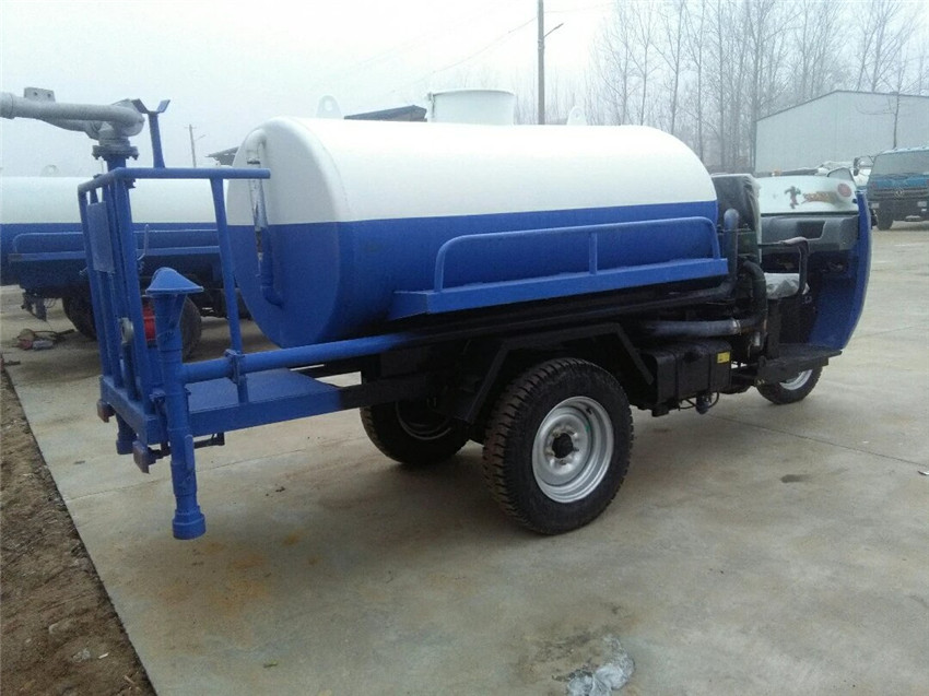 河南灑水車廠家*直銷全新二手