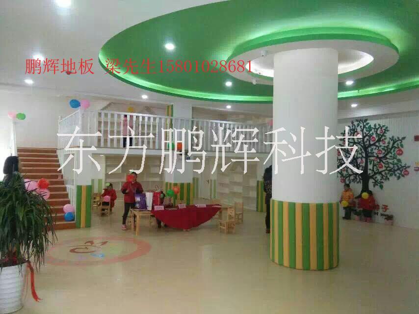 廊坊幼兒園專業(yè)地膠生產(chǎn)廠家 室外運(yùn)動(dòng)地板 懸浮鋪裝地板
