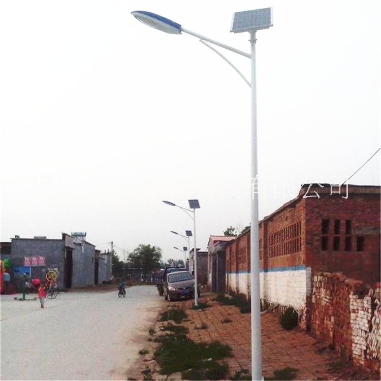廠家定制4米5米6米太陽能路燈戶外照明太陽能庭院燈