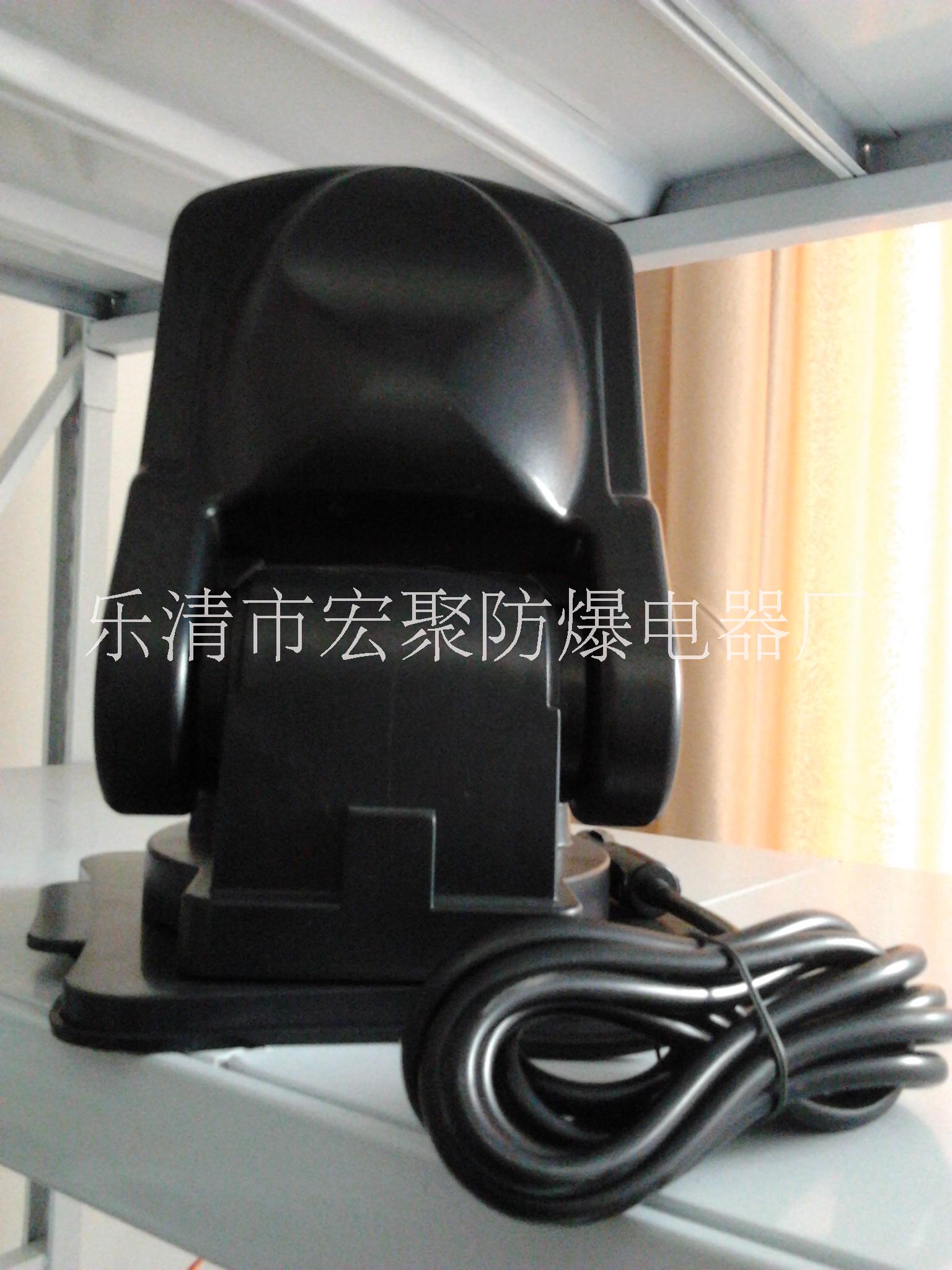 宏聚生產(chǎn)*GTZY1309車載遙控探照燈搜索燈35W HID光源質(zhì)量可靠