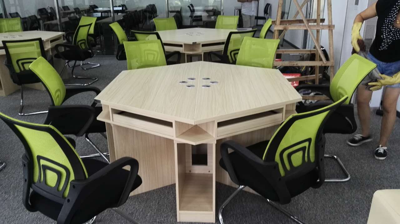 廈門辦公桌_廈門辦公桌價格_優(yōu)質(zhì)廈門辦公桌設備批發(fā)