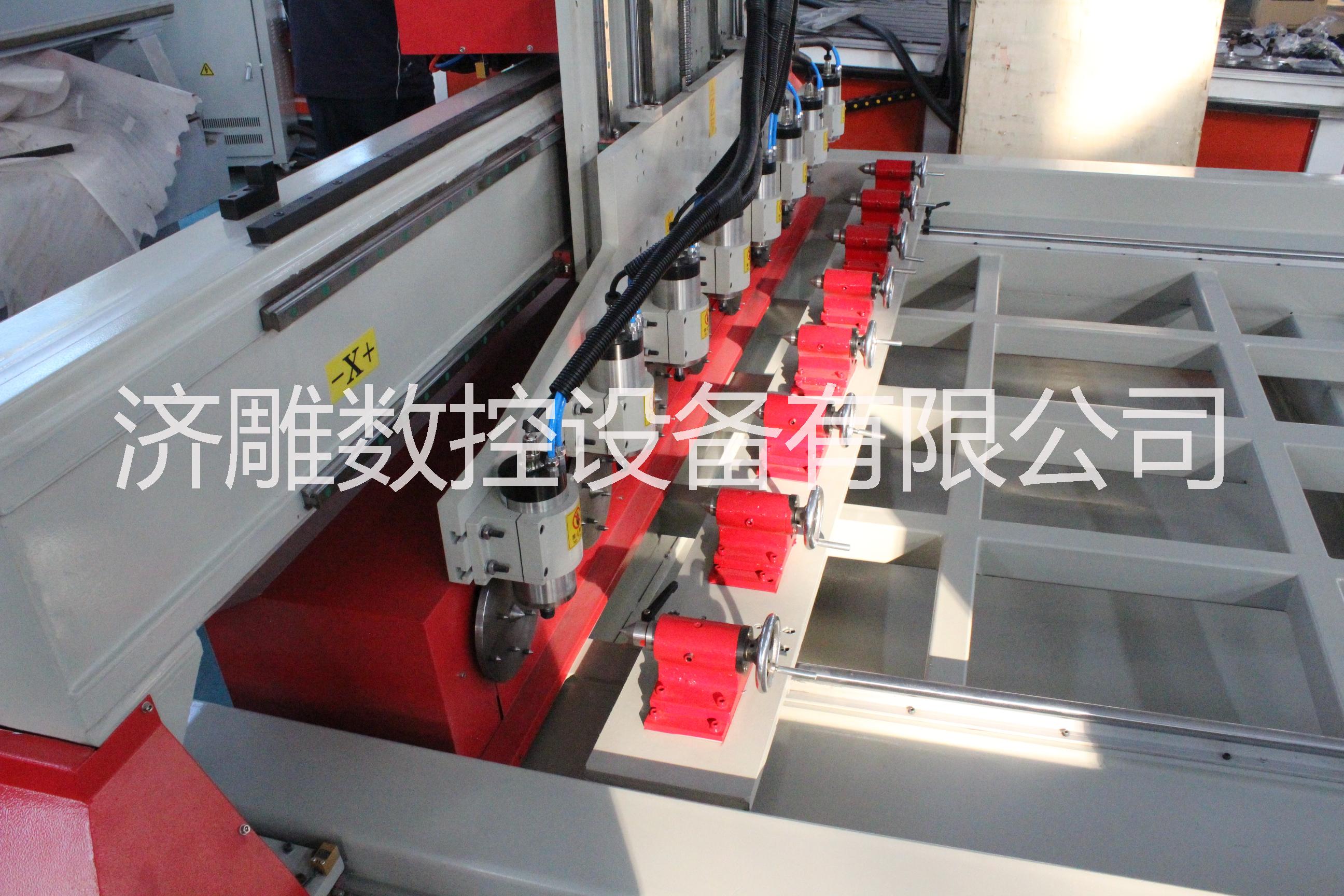 濟(jì)雕數(shù)控 2015八頭立體雕刻機(jī) 一拖八立體圓雕機(jī) 3D雕刻機(jī) 圓雕機(jī) 濟(jì)雕數(shù)控2015八頭立體雕刻機(jī)