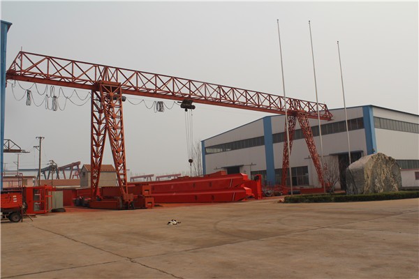 供應(yīng)電動葫蘆門式起重機質(zhì)優(yōu)價廉的龍門吊、葫蘆龍門、單梁龍門。 電動葫蘆單梁門式起重機