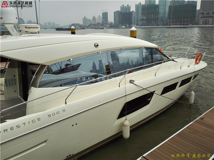 Azimut47 阿茲慕租賃 游艇Party 游艇聚會 商務洽談 上海租游艇