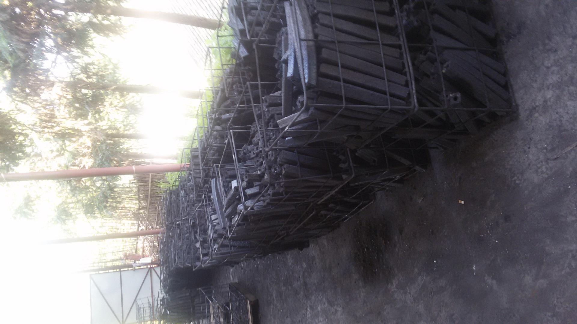 燒烤碳批發(fā)廠家 ，鞏義無煙燒烤碳廠家——釩宇型碳