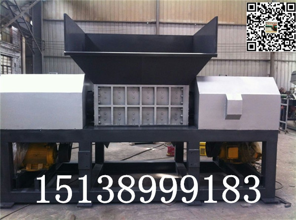 金屬撕碎機(jī)油漆桶撕碎客戶滿意度*