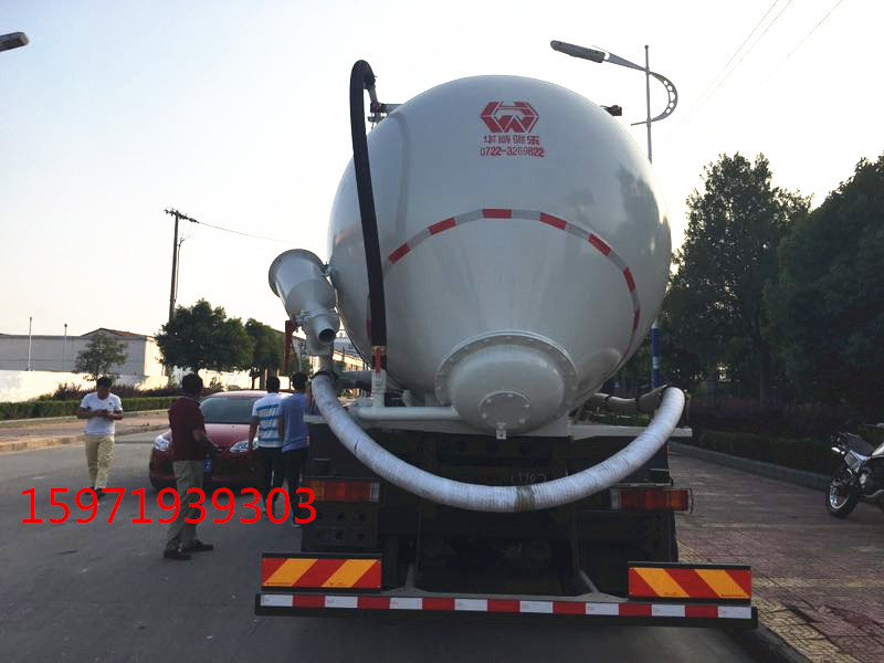 干混砂漿  國V后八輪運(yùn)輸車價格
