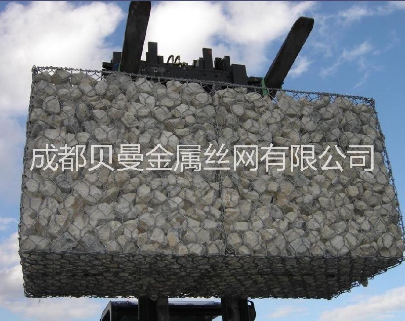 鐵絲籠子供應(yīng)商_包塑石籠網(wǎng)箱 貴州鉛絲籠廠家
