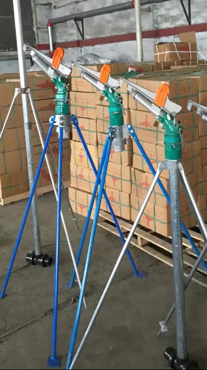 石家莊批發(fā)農(nóng)田灌溉煤礦降塵除塵搖臂大噴槍噴槍 石家莊批發(fā)煤礦降塵除塵搖臂大噴槍