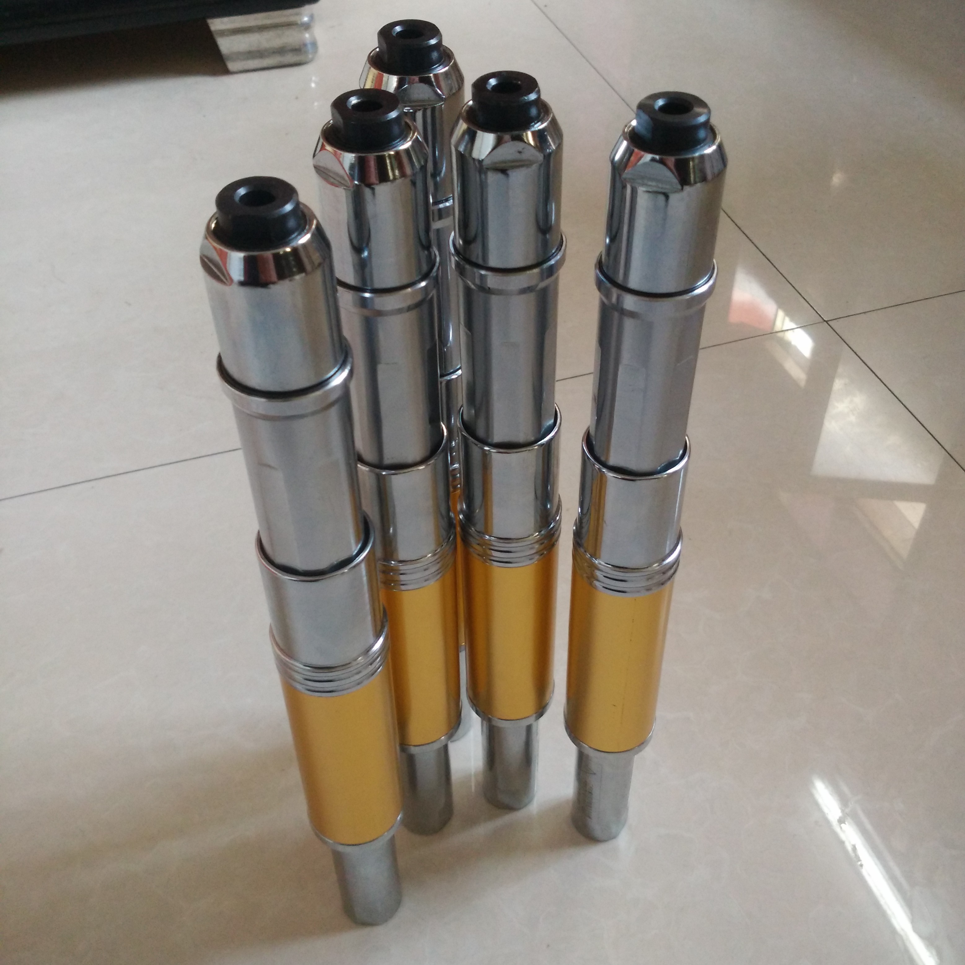 遼寧廠家直銷(xiāo)消音吊頂*器吊頂神器峰達(dá)T3000正品全鋼消音*槍炮釘槍固釘器