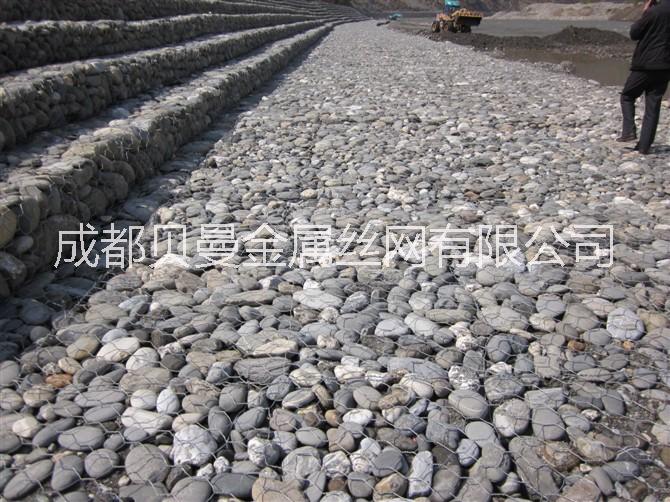 四川格賓網(wǎng)箱-鉛絲石籠-達(dá)州雷諾護(hù)墊