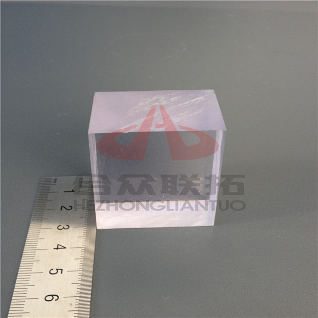 高強度高韌度低密度工業(yè)級特種透明材料