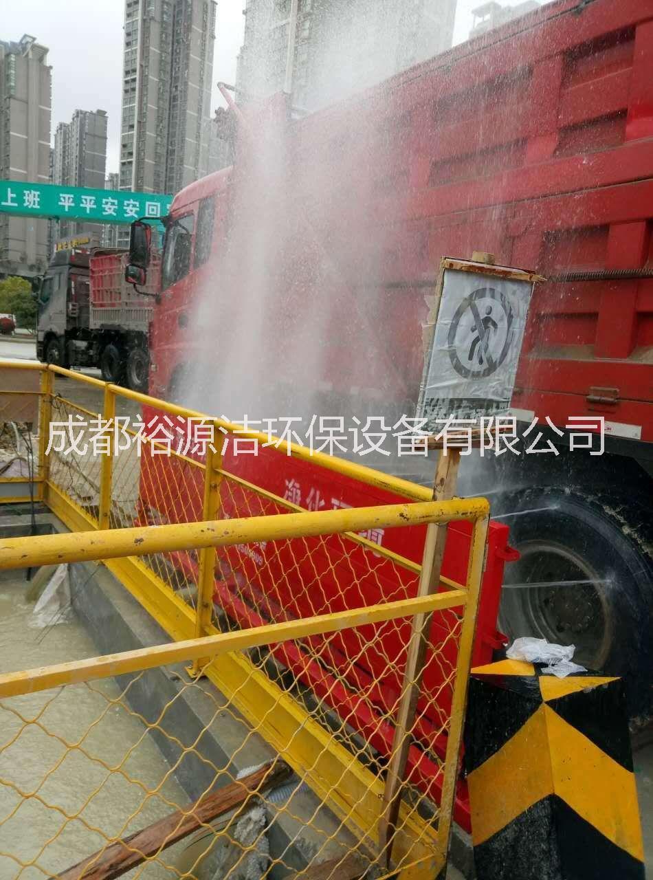 陜西咸陽(yáng)建筑工地降溫除塵霧炮機(jī)，新款上市