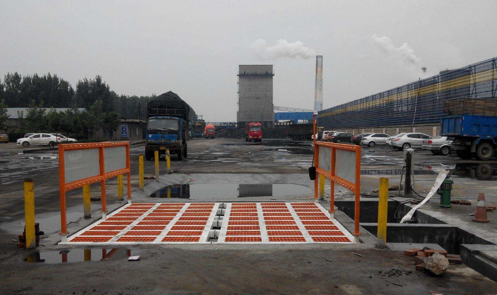 四川涼山建筑工地沖洗設(shè)備自動(dòng)排泥滾軸洗輪機(jī)