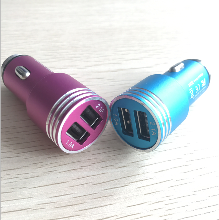 廠家直銷 雙口3.1A車載充電器 新款