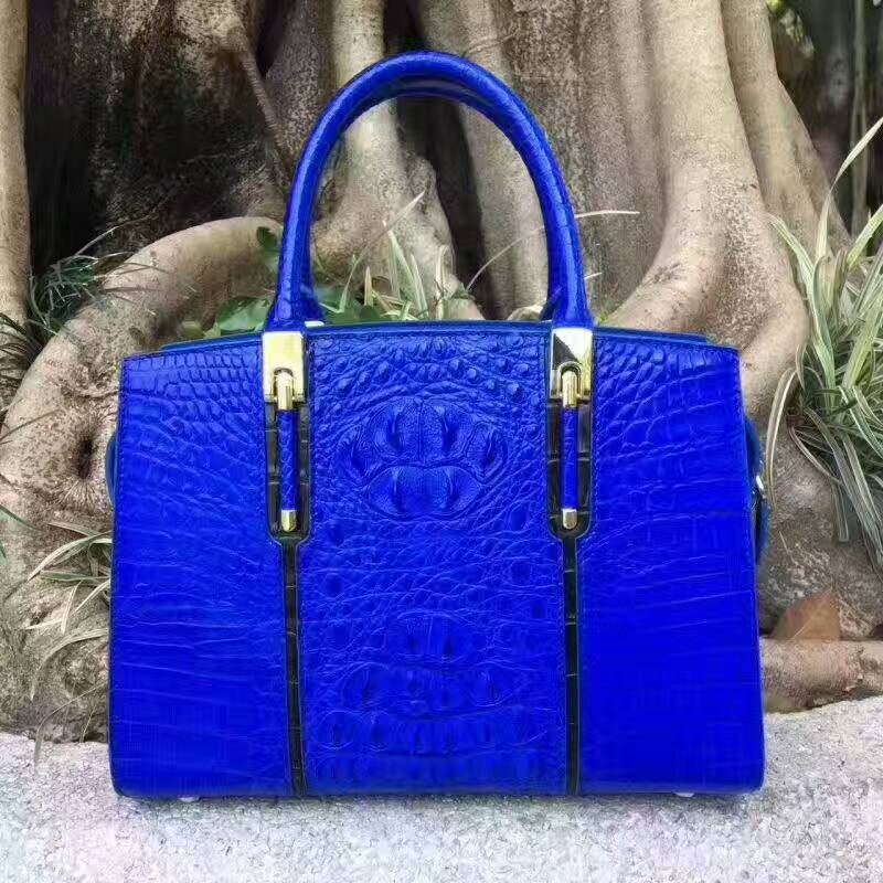 大連鱷魚皮女包批發(fā)中心