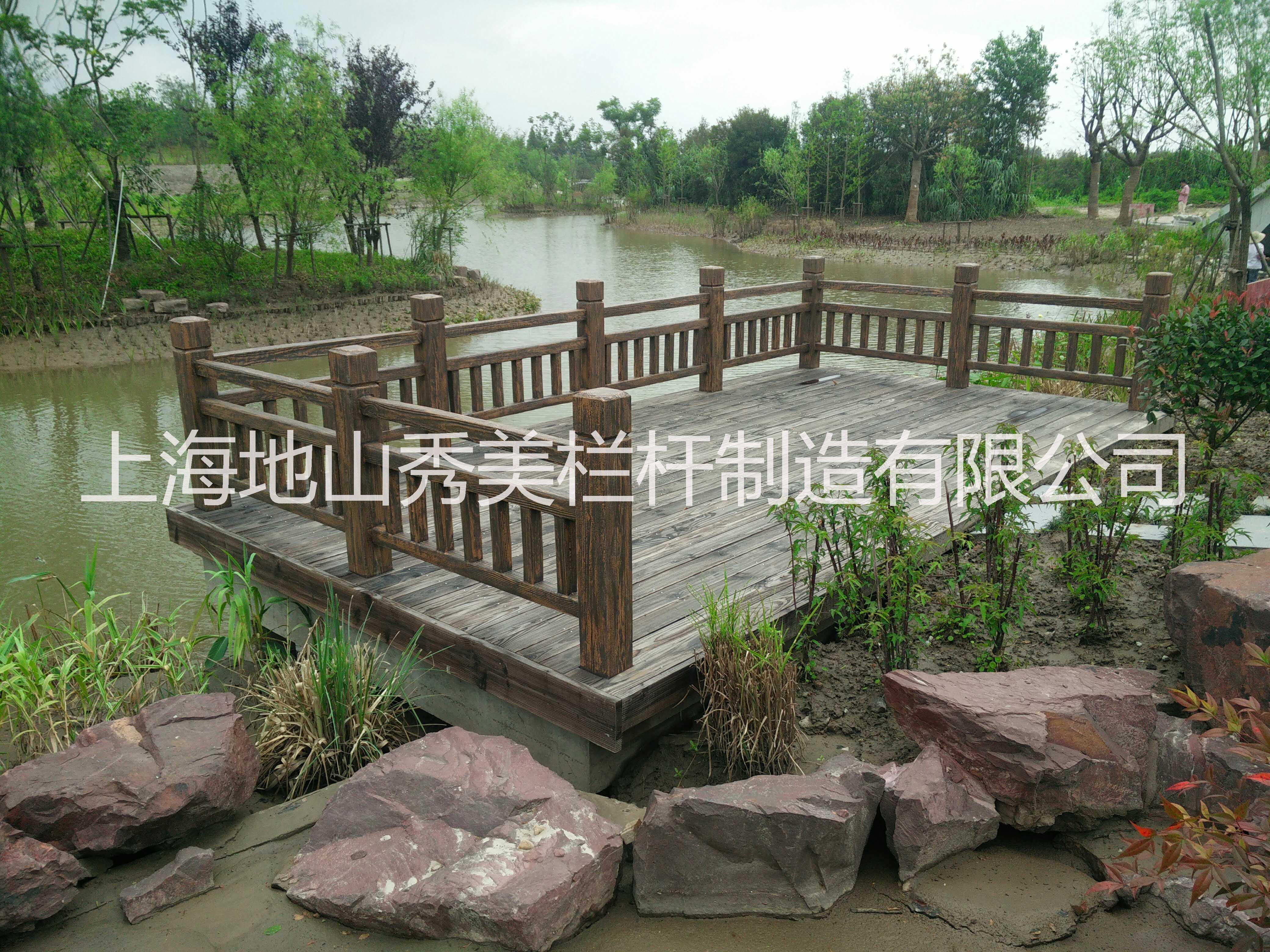 水泥仿木欄桿