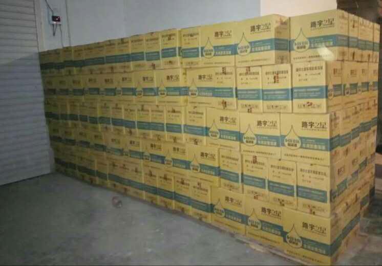 新疆烏魯木齊廠家批發(fā)車用尿素溶液