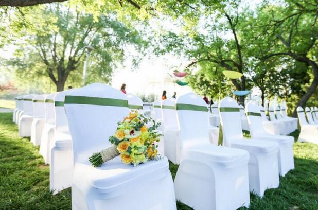 西安東郊婚禮策劃價(jià)格_13571993229_婚慶公司_微曼