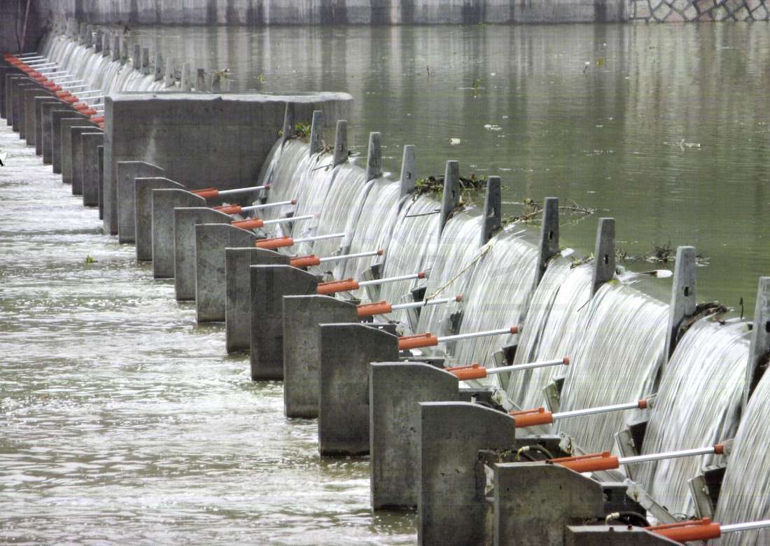 河北液壓翻板壩定制廠家