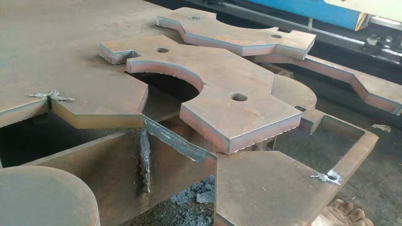 數(shù)控切割機(jī)的機(jī)型，火焰等離子切割，數(shù)控切割機(jī)的機(jī)型介紹