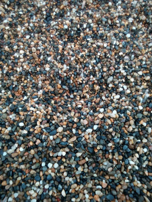 鵝卵石價(jià)格 優(yōu)質(zhì)鵝卵石濾料生產(chǎn)廠家 規(guī)格齊全 量大從優(yōu)