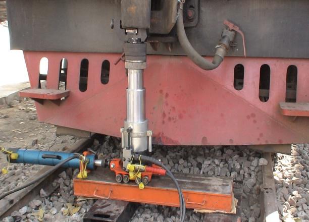 L-50型液壓復(fù)軌器優(yōu)質(zhì)實惠