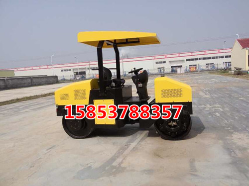 *全國各地的載人式雙輪壓路機  中小型碾壓機
