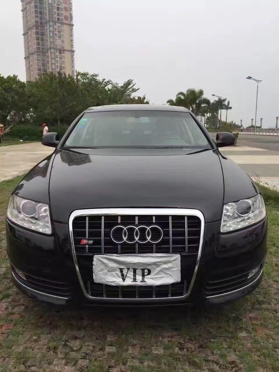 三亞奔馳汽車(chē)出租公司、三亞奔馳行情報(bào)價(jià)、三亞奔馳出租價(jià)格多少