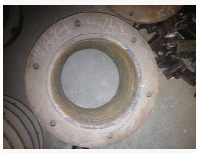 振信廠家批發(fā)供應(yīng)大華1000下料桶 制砂機(jī)配件耐磨件價(jià)格 拋料頭