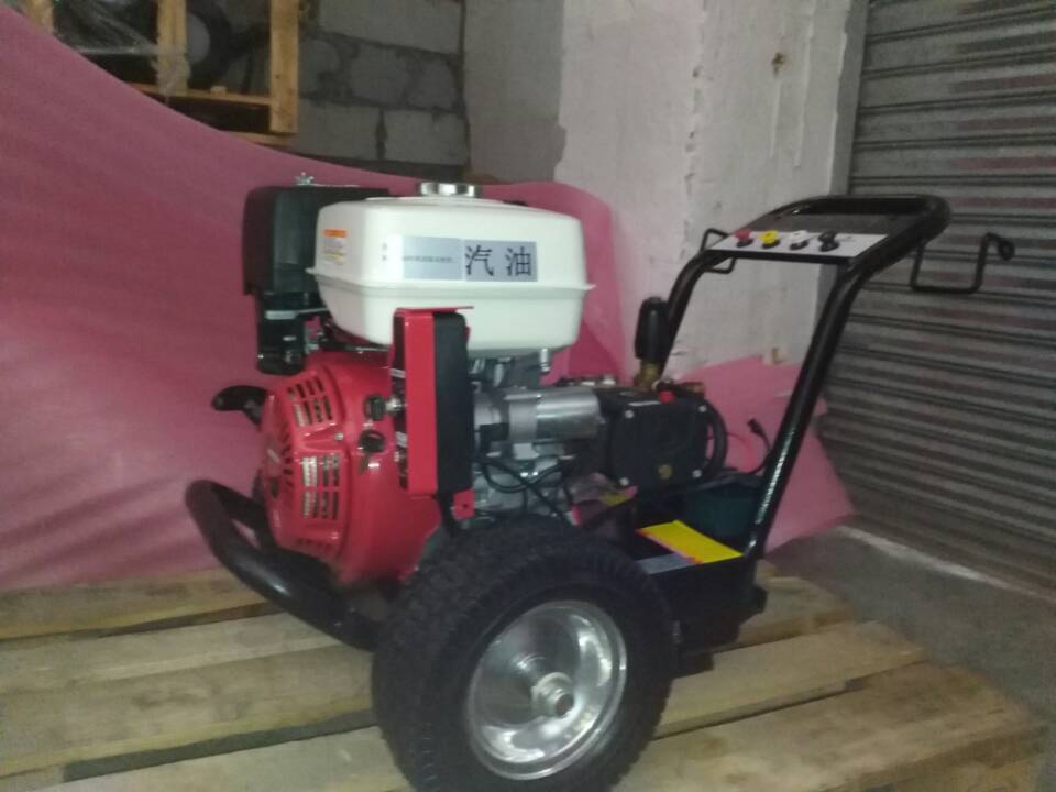 冷水高壓清洗機(jī)可調(diào)式冷水高壓清洗機(jī) 小廣告冷水高壓清洗機(jī)