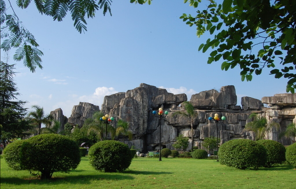 水泥假山制作廠家 塑石假山 水泥假山園林景觀設計施工 假山塑石制作