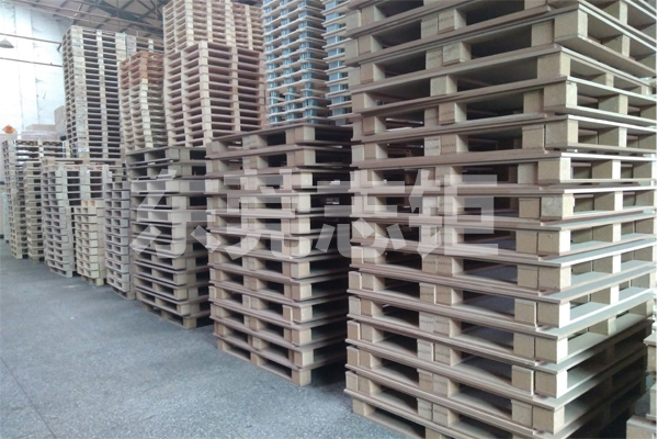 東莞南城膠合木卡板定制廠價(jià)直銷質(zhì)優(yōu)價(jià)廉 志鉅包裝