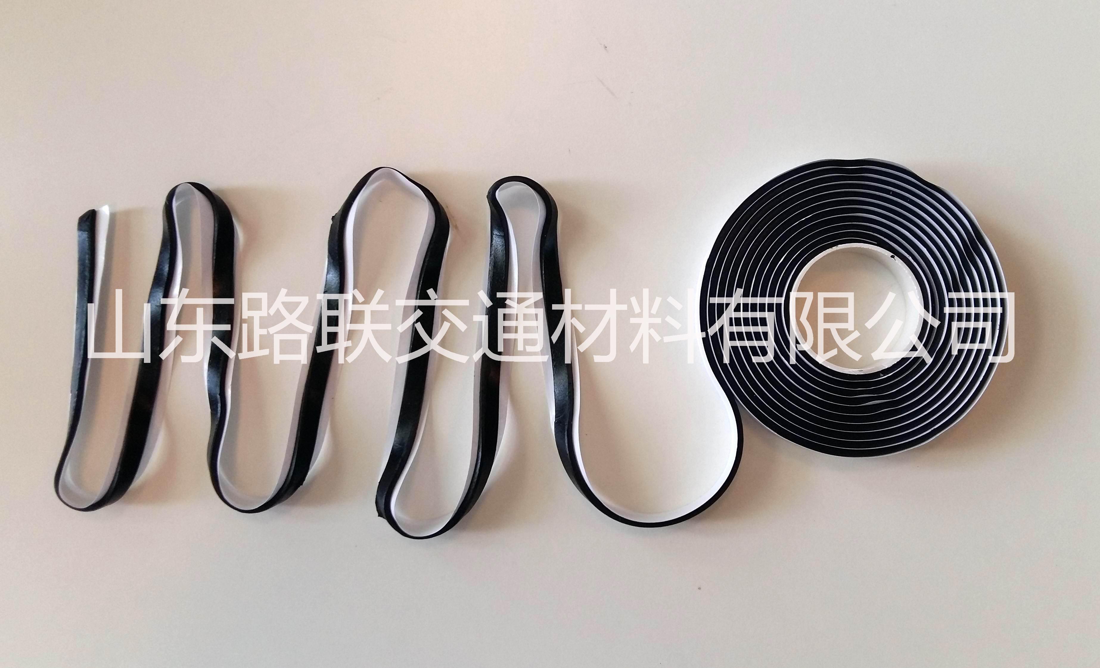 山東路聯(lián)供應(yīng)批發(fā)路面貼縫帶 公路養(yǎng)護(hù)貼縫帶 路面創(chuàng)可貼