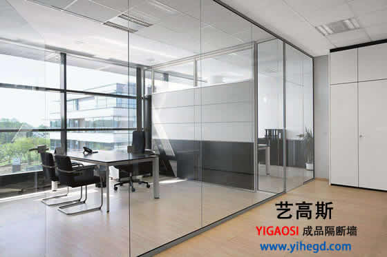 玻璃隔斷在裝修應(yīng)用 辦公隔斷，高隔斷，玻璃隔斷
