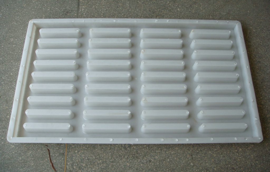 排水溝蓋板模具加工設(shè)計(jì)