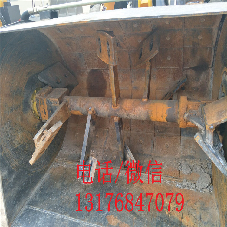 鏟車改攪拌鏟斗怎么改攪拌鏟斗高中低配攪拌車工作視頻 攪拌鏟車，攪拌鏟斗，攪拌斗鏟車，