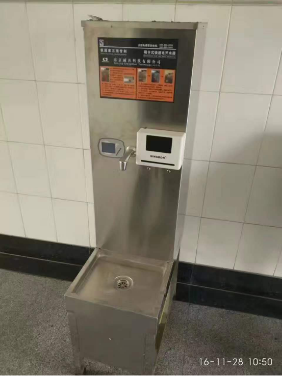 供應飲水機*點擊鄭州興邦電子有限公司