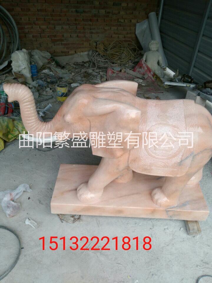 晚霞紅石雕大象吉祥如意*象