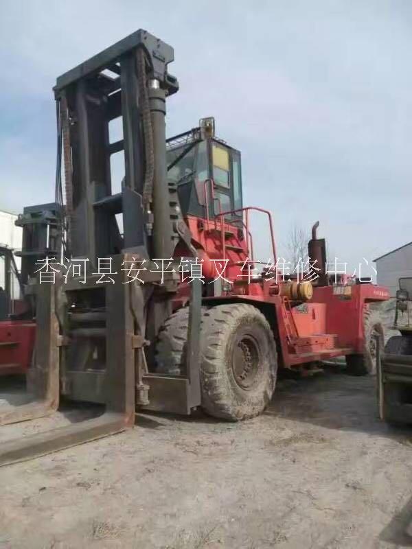 叉車圖片大連買叉車 大連買叉車價(jià)格