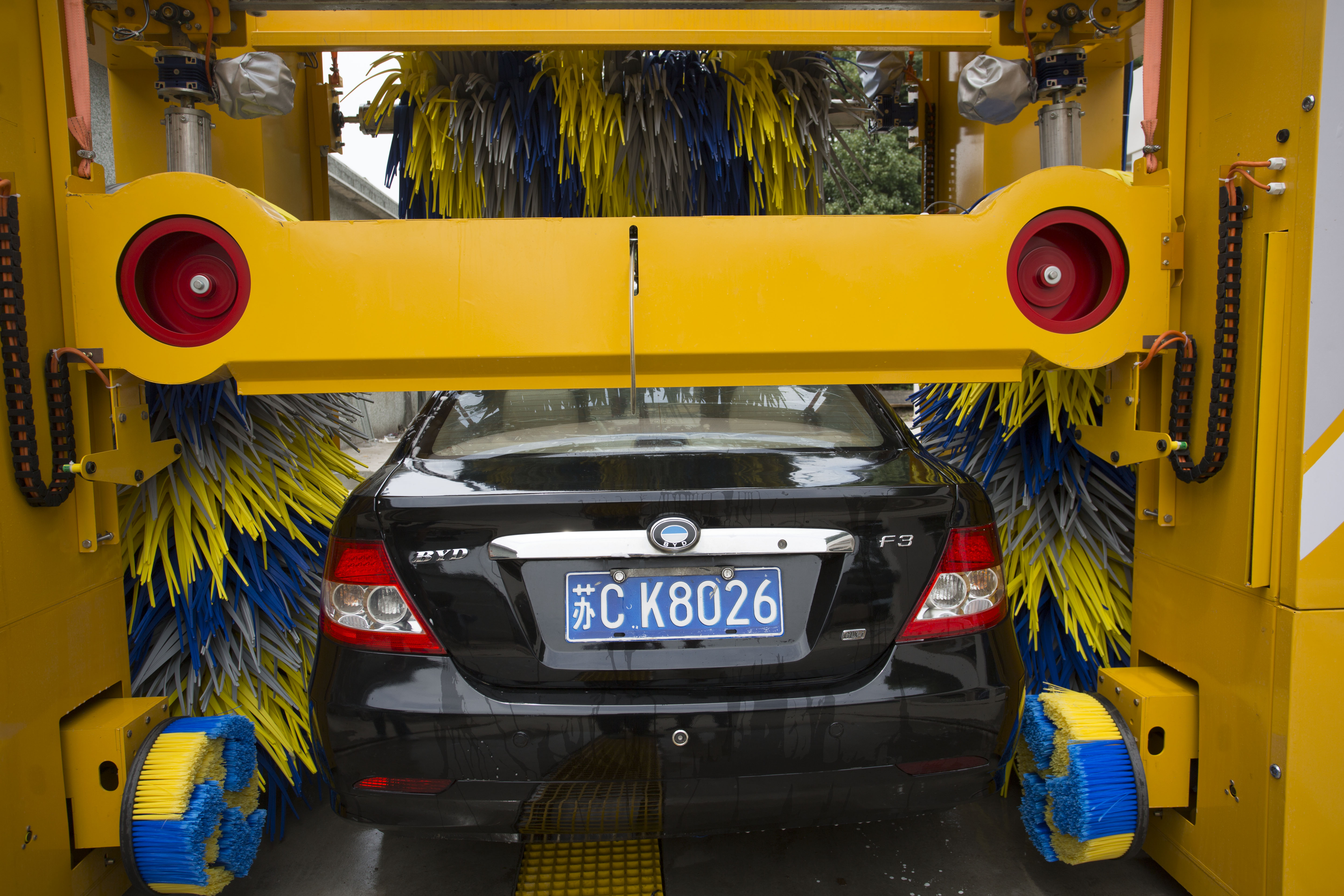 五刷龍門往復(fù)式全自動電腦洗車機(jī)