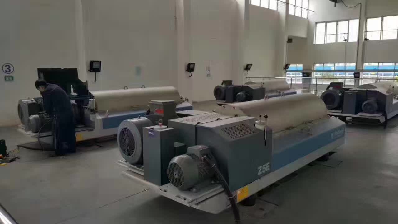銷售二手平板離心機(jī) 二手吊帶離心機(jī) 二手臥螺離心機(jī)型號(hào)齊全