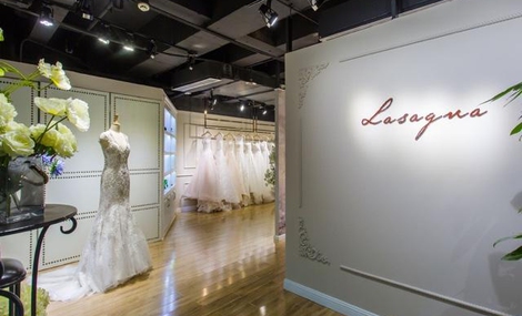 成都婚紗定制-成都婚紗租賃