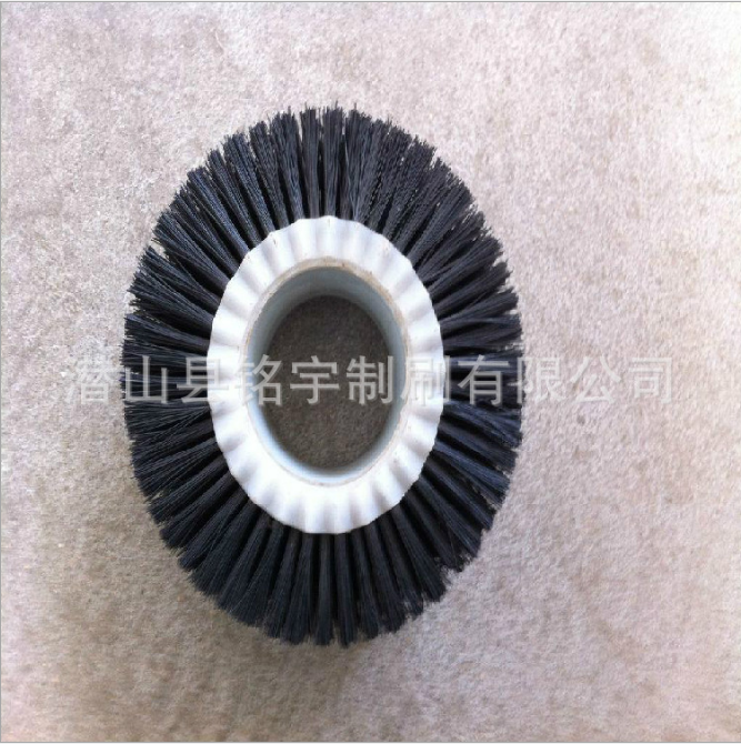 工業(yè)毛刷制品廠供毛刷，工業(yè)毛刷，毛刷盤。工業(yè)刷，圓盤刷