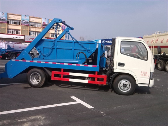 呼和浩特?cái)[臂式垃圾車貴不貴 程力擺臂式垃圾車的性能怎么樣