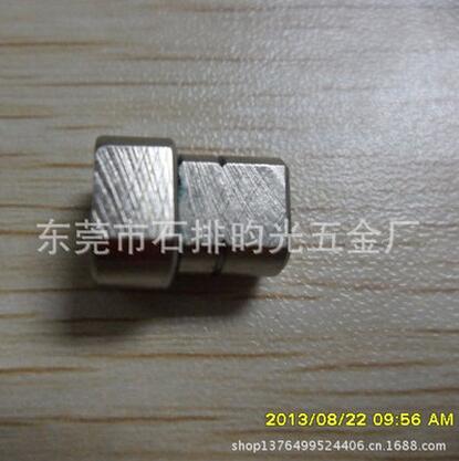 東莞廠家直銷臺燈轉(zhuǎn)軸 各種精密轉(zhuǎn)軸 臺燈轉(zhuǎn)軸加工定制