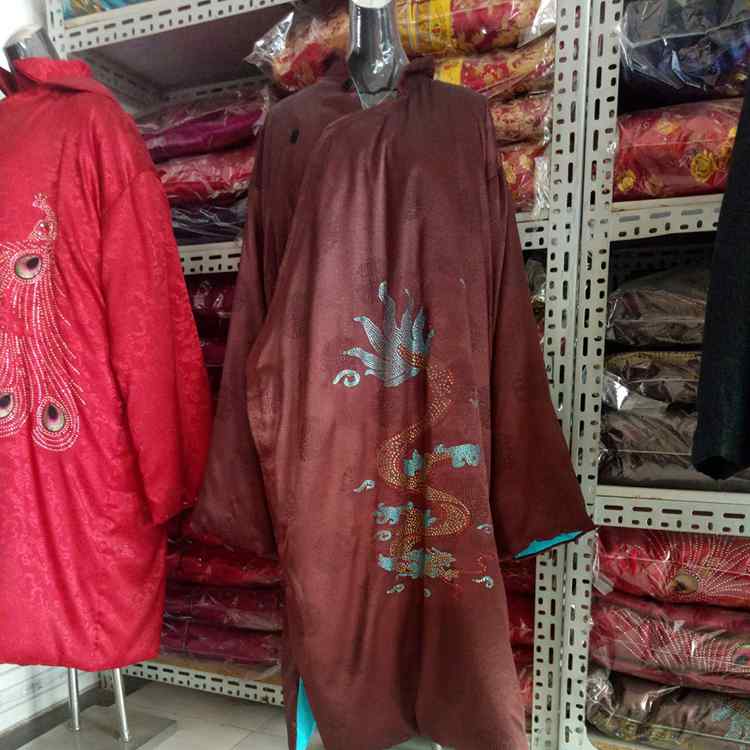 河北壽衣廠家直銷男女全套七彩真絲綢壽衣 喪葬用品批發(fā)價格低